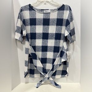 New With Tags Liz Claiborne Blue and White Short Sleeve Top Size Medium